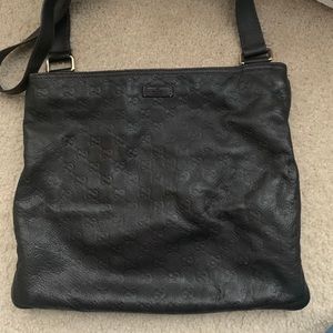 Gucci leather crossbody messenger bag